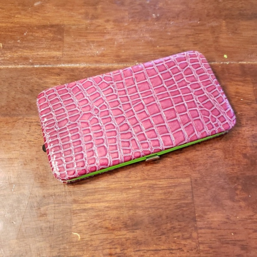 Fake snake skin print clutch